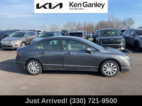 Used 2011 Honda Civic LX image 4