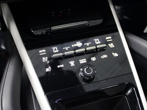 New 2026 Porsche Cayenne S image 32