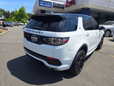Used 2017 Land Rover Discovery Sport HSE AWD/4WD image 7