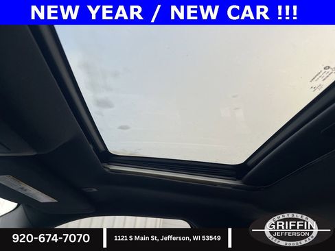 Used 2017 RAM 1500 Rebel w/ Luxury Group image 23