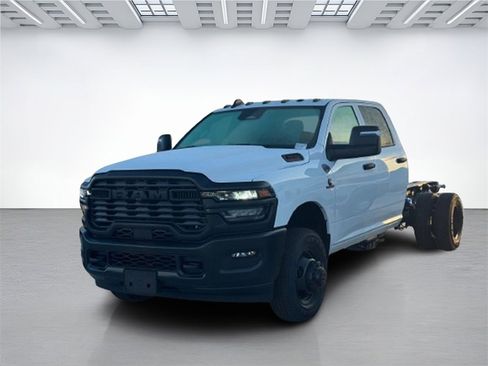 New 2026 RAM 3500 Tradesman image 6