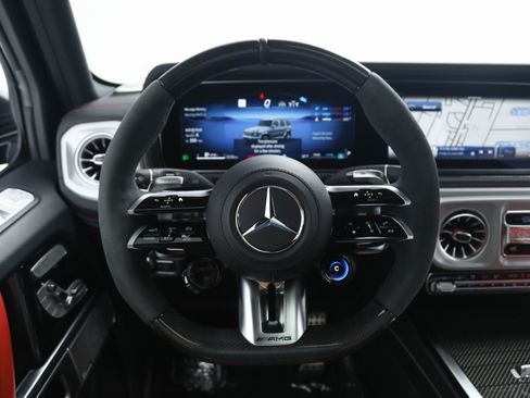 Used 2025 Mercedes-Benz G 63 AMG 4MATIC image 28
