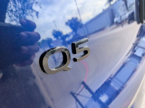 Certified 2025 Audi Q5 Premium w/ Convenience Package AWD/4WD image 33