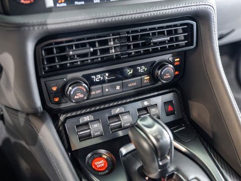 Used 2023 Nissan GT-R Premium w/ Premium Interior Package AWD/4WD image 39