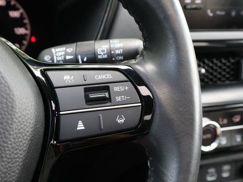 Used 2024 Honda CR-V EX-L image 31