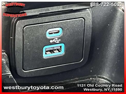 Used 2025 Ford Bronco Outer Banks AWD/4WD image 30