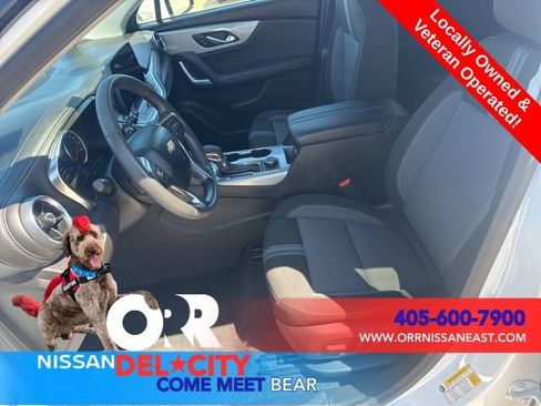Used 2025 Chevrolet Blazer LT FWD image 14