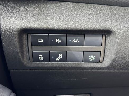 Used 2024 Nissan Kicks S image 22