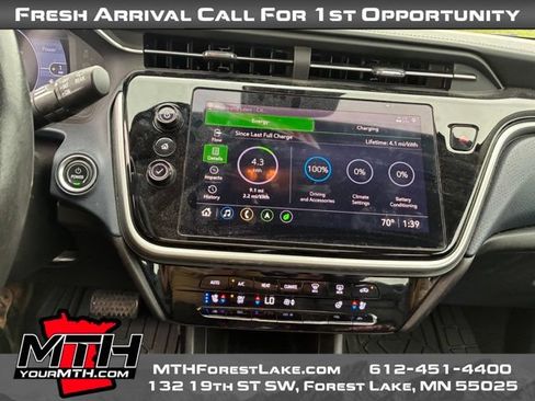 Used 2022 Chevrolet Bolt EUV Premier w/ Sun & Sound Package FWD image 12