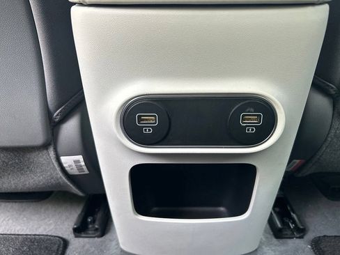 Used 2024 Hyundai Ioniq 5 SEL RWD image 16
