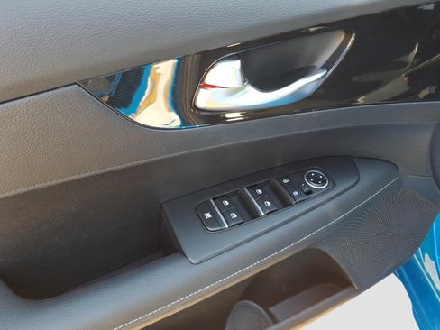 Used 2024 Kia Forte GT-Line FWD image 13