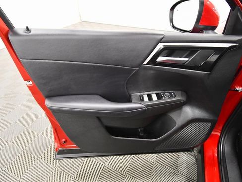 Used 2024 Mitsubishi Outlander SE image 13