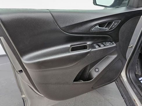 Used 2018 Chevrolet Equinox LT w/ Sun & Infotainment Package image 21