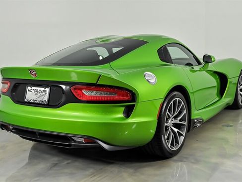 Used 2014 SRT Viper GTS RWD image 10
