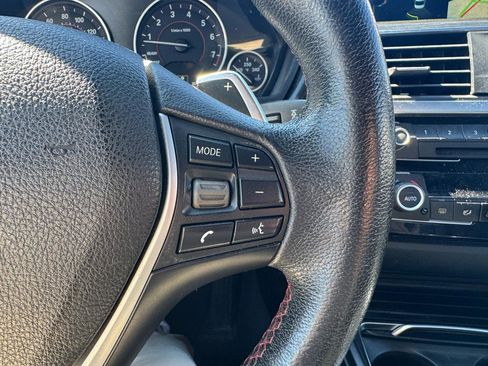 Used 2017 BMW 330i xDrive Sedan image 14