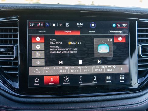 Used 2021 Dodge Durango R/T w/ Blacktop Package AWD/4WD image 18