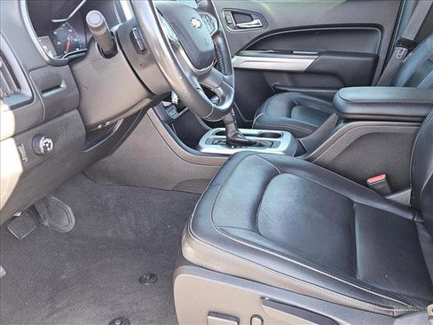 Used 2019 Chevrolet Colorado LT w/ Redline Special Edition image 20