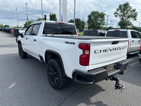Used 2026 Chevrolet Silverado 2500 Custom w/ Custom Convenience Package AWD/4WD image 4