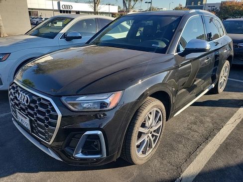 Used 2022 Audi SQ5 Premium Plus image 1