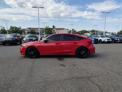 Used 2024 Honda Civic Sport image 2
