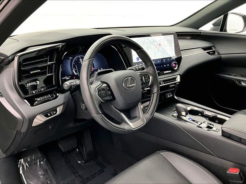 Used 2025 Lexus RX 350 Premium w/ Convenience Package FWD image 19