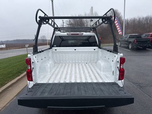 Used 2022 Chevrolet Silverado 1500 LT image 23