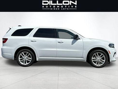 Used 2025 Dodge Durango GT AWD/4WD image 3