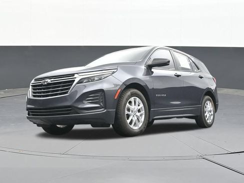 Used 2022 Chevrolet Equinox LS w/ Driver Confidence II Package FWD image 54