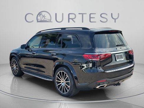 Certified 2023 Mercedes-Benz GLS 580 4MATIC image 2