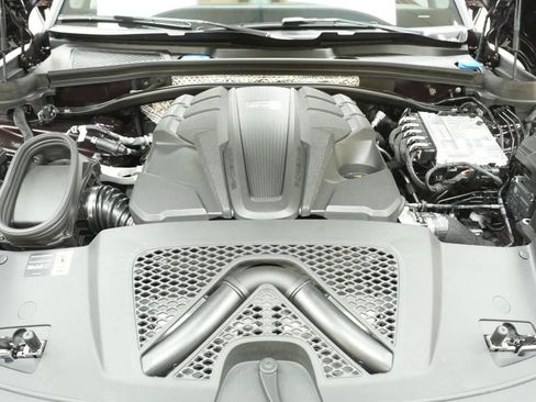 New 2026 Porsche Macan S AWD/4WD image 30