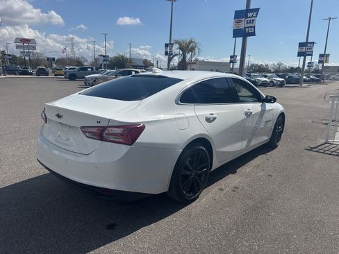 Certified 2021 Chevrolet Malibu LT w/ Sport Edition image 7