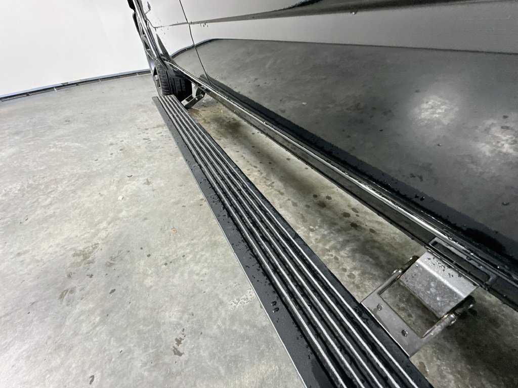 New 2026 RAM 1500 Laramie AWD/4WD image 21