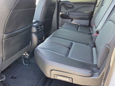 Certified 2025 Honda Ridgeline TrailSport+ image 10