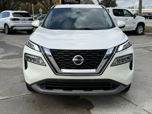 Used 2021 Nissan Rogue SV image 10