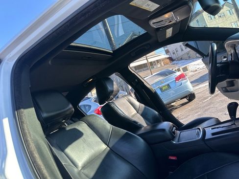 Used 2014 Dodge Charger R/T image 39