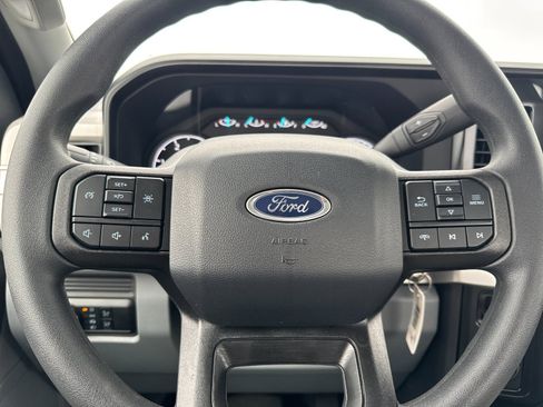 New 2025 Ford F350 XL w/ XL Chrome Package image 20