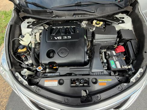 Used 2015 Nissan Altima 3.5 SL FWD image 27