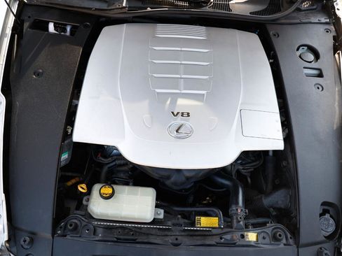 Used 2008 Lexus LS 460 image 18