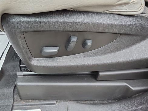 Certified 2018 Chevrolet Silverado 1500 LT w/ All Star Edition image 20