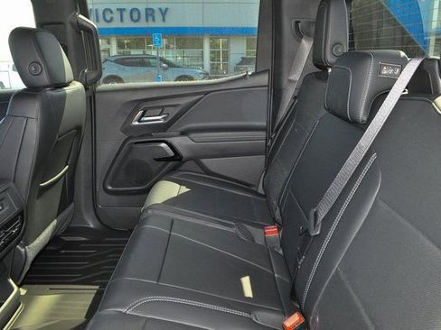 New 2025 Chevrolet Silverado EV LT image 13