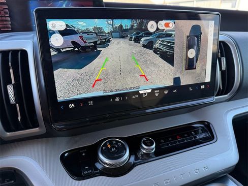 Certified 2025 Ford Expedition Max Active image 24