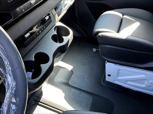 New 2025 Mercedes-Benz Sprinter 3500 image 7