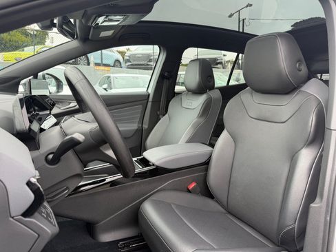 Used 2023 Volkswagen ID.4 Pro S RWD image 19