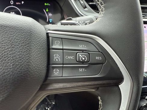 Used 2024 Jeep Grand Cherokee Limited 4xe AWD/4WD image 23