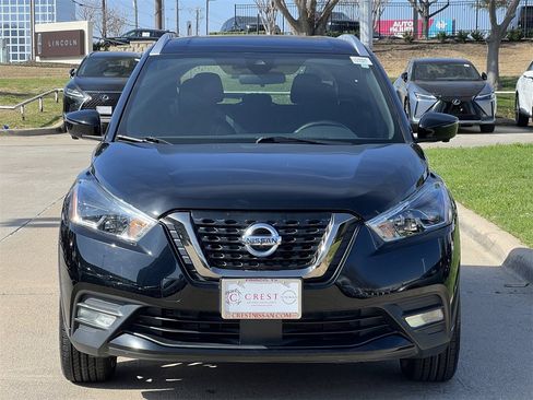 Used 2020 Nissan Kicks SR image 8