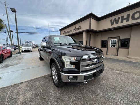 Used 2015 Ford F150 King Ranch w/ Equipment Group 601A Luxury AWD/4WD image 7