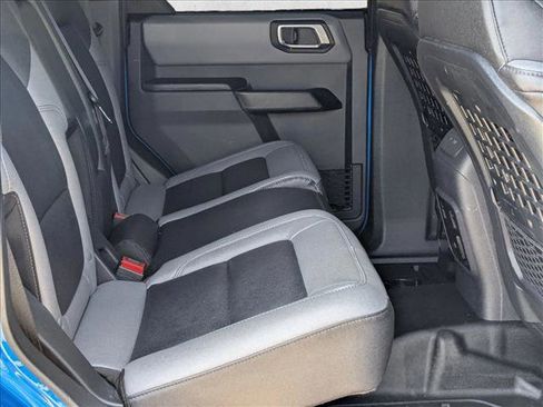 Used 2024 Ford Bronco Big Bend image 19
