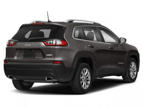 Used 2019 Jeep Cherokee Limited w/ Trailer Tow Group image 2