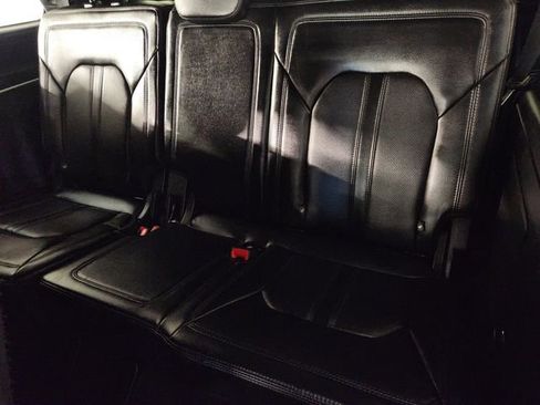 Used 2021 Ford Expedition Limited image 31