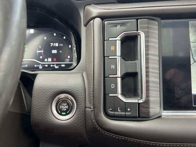Used 2022 GMC Yukon Denali AWD/4WD image 29